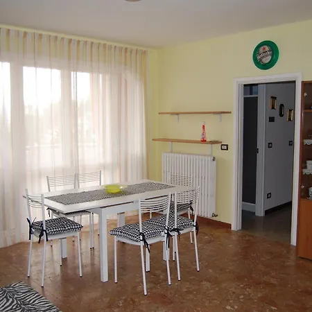 Condominio Tamina Apartamento